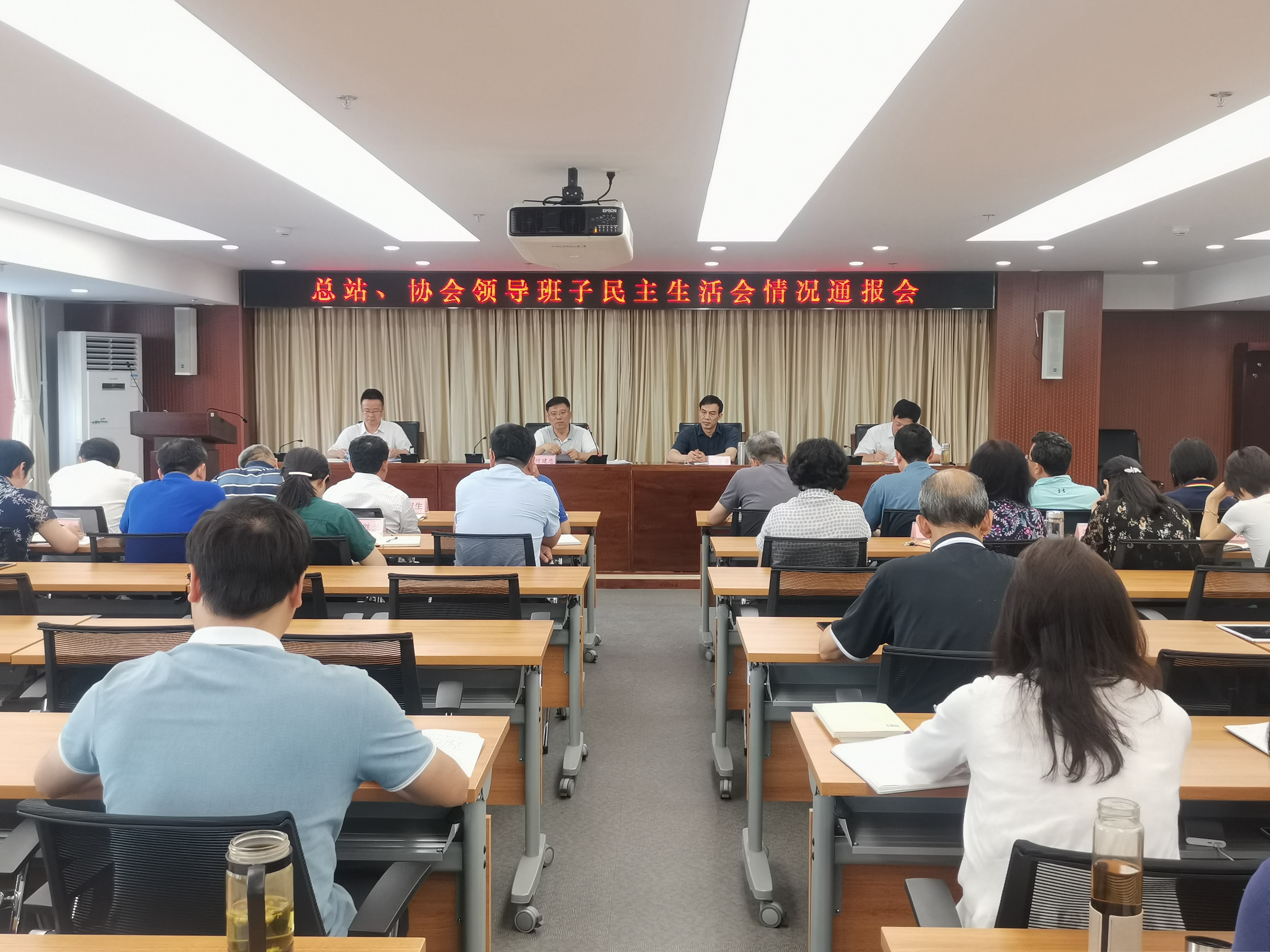 法塔赫组织与以军展开激烈交火