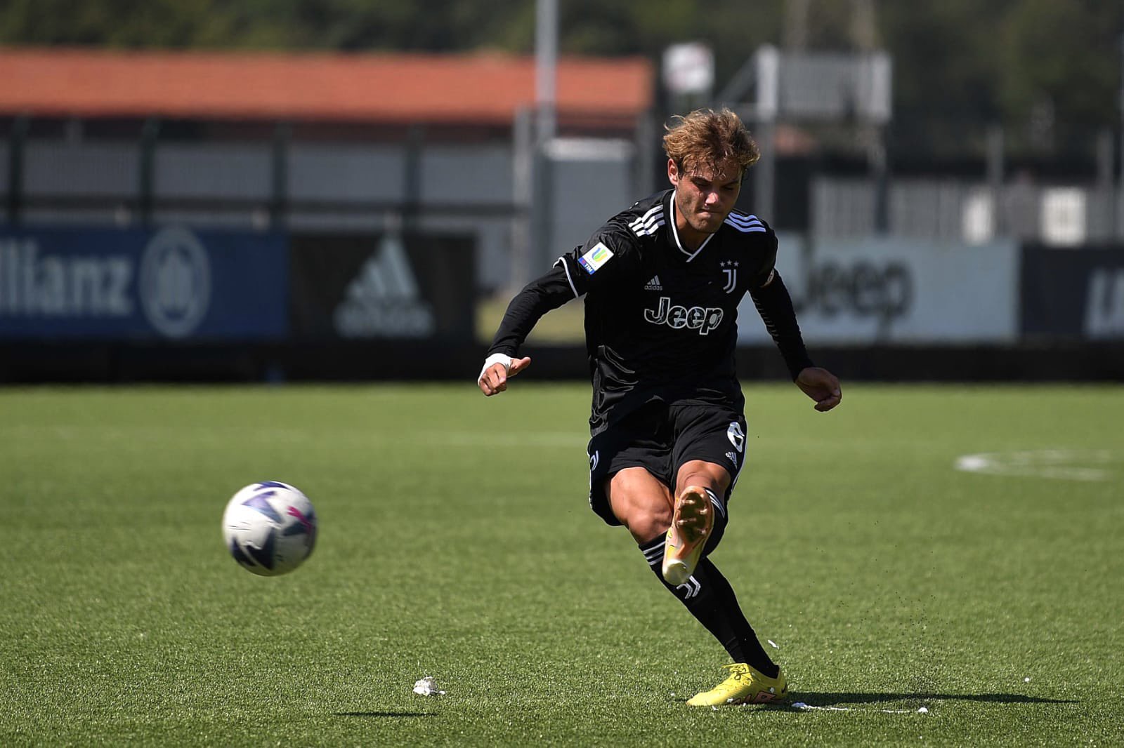 关于马赛迎国王杯关键赛，清晨再遭质疑，目标明确，球探报告显示潜力的信息