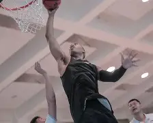 包含今晨体能课后；丹佛掘金回应争议备战CBA常规赛；话题不断；球队文化再被提及的词条